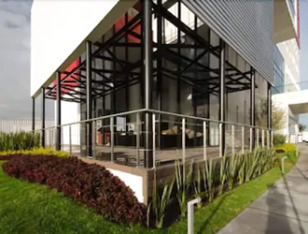 Ramada Encore San Luis Potosí Esterno foto