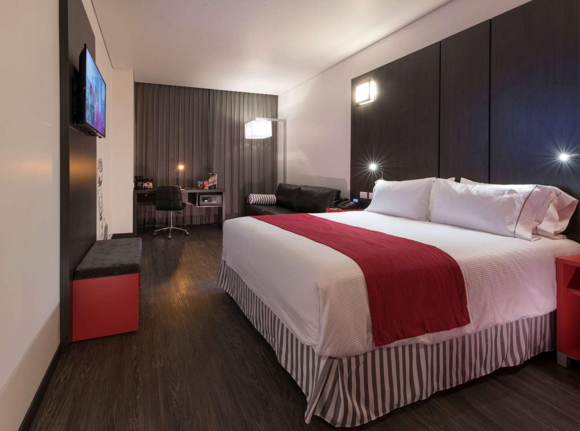 Ramada Encore San Luis Potosí Esterno foto
