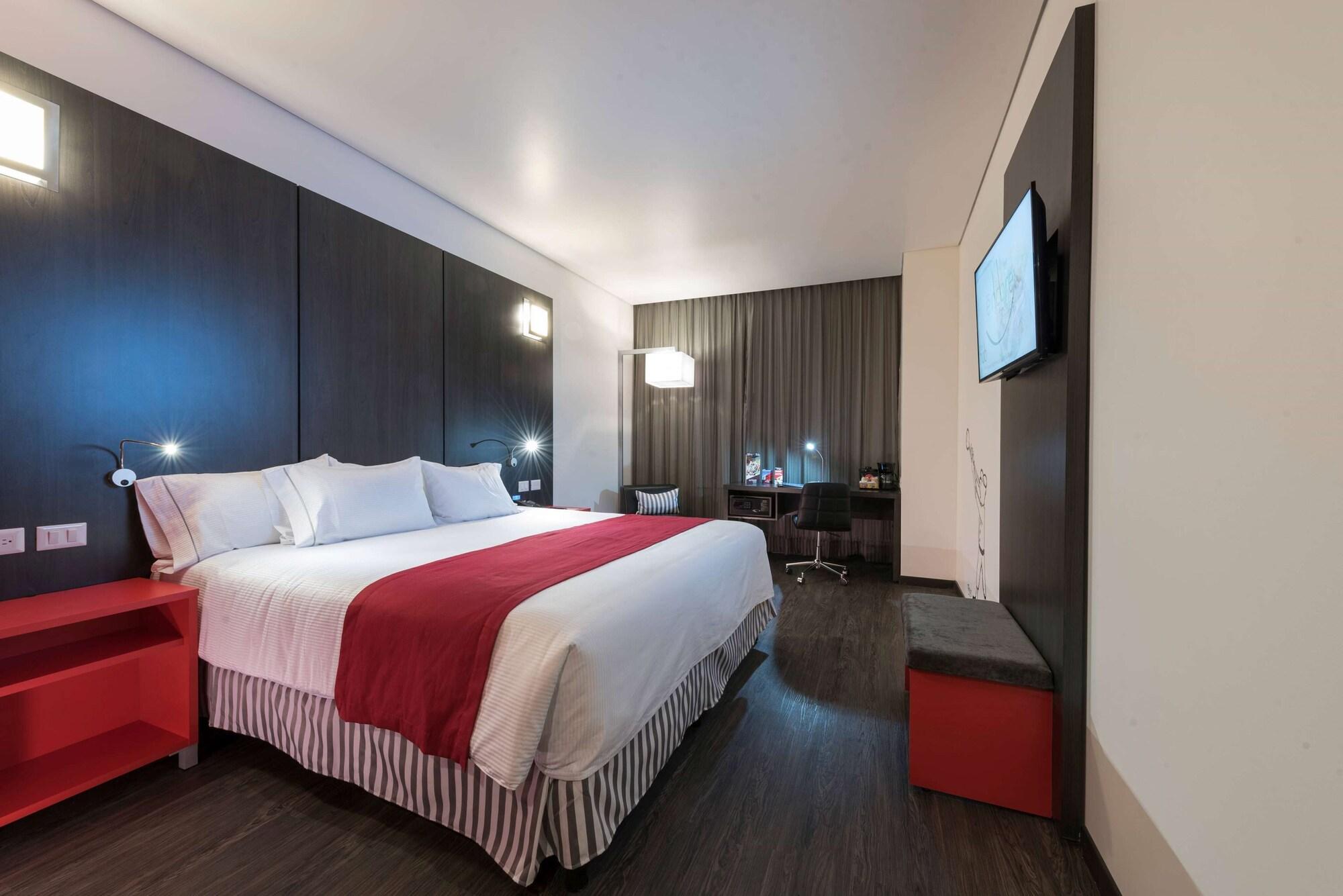 Ramada Encore San Luis Potosí Esterno foto