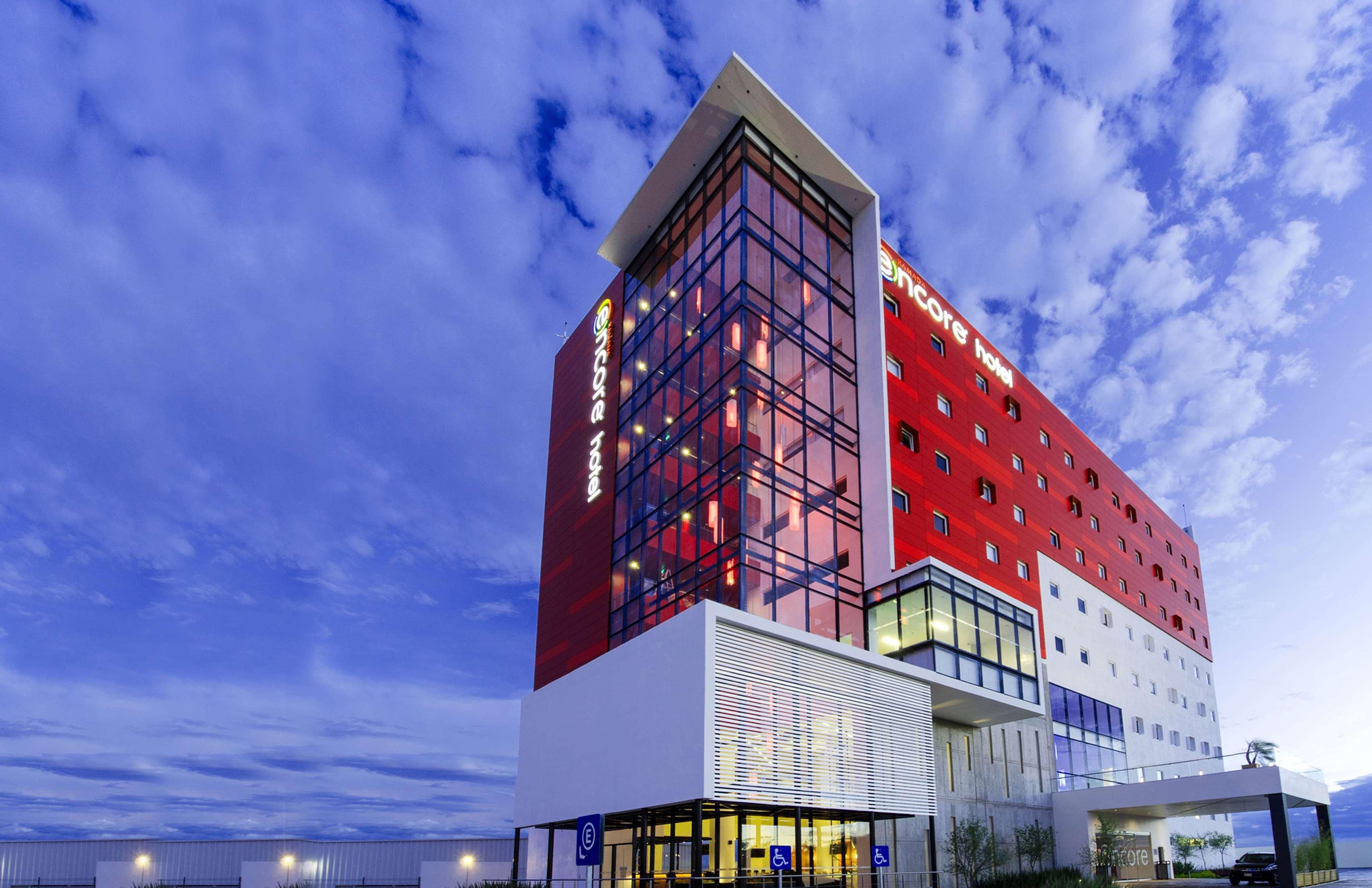 Ramada Encore San Luis Potosí Esterno foto